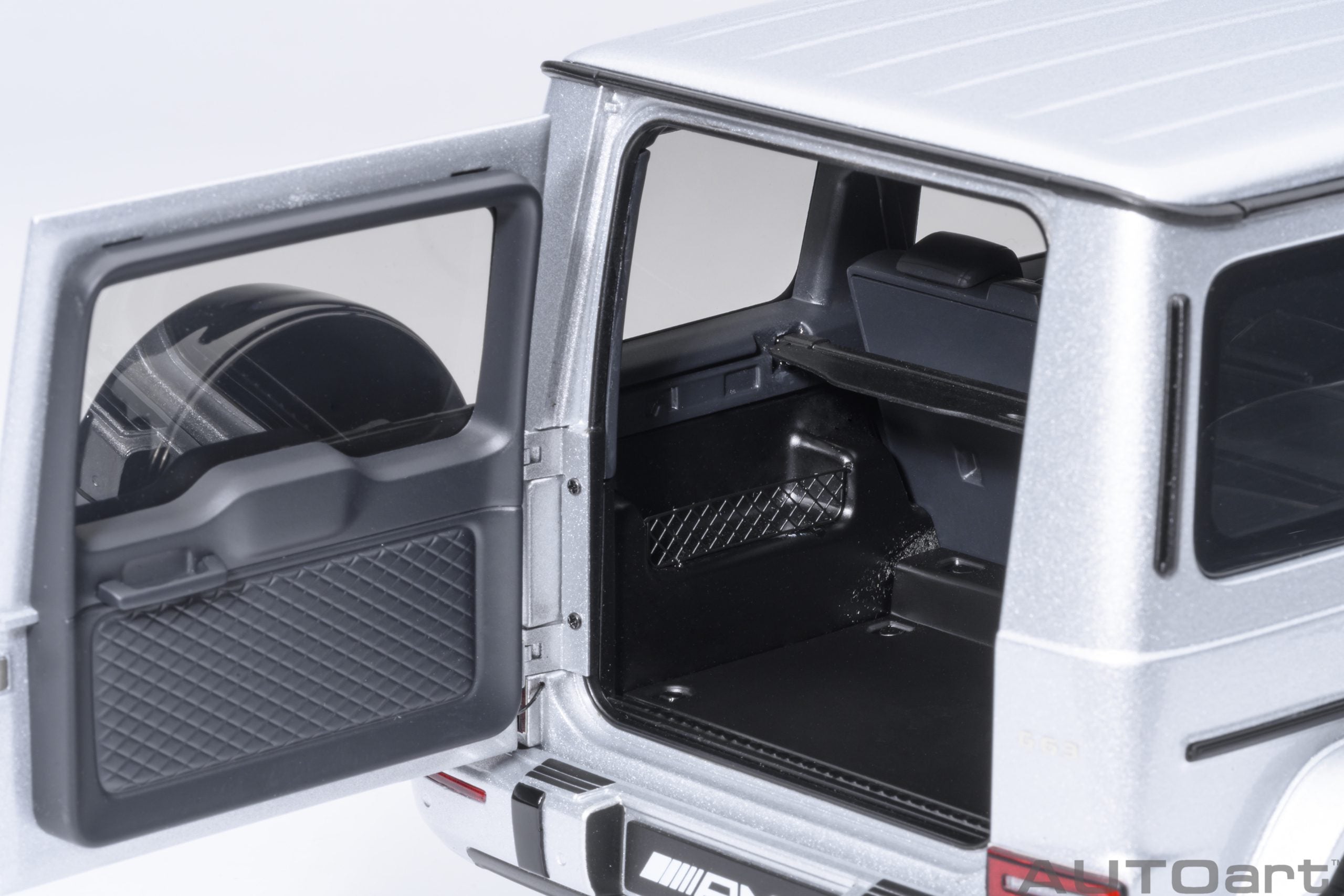 AUTOart 1:18 Mercedes-AMG G63 2019 (Iridium Silver) 76358