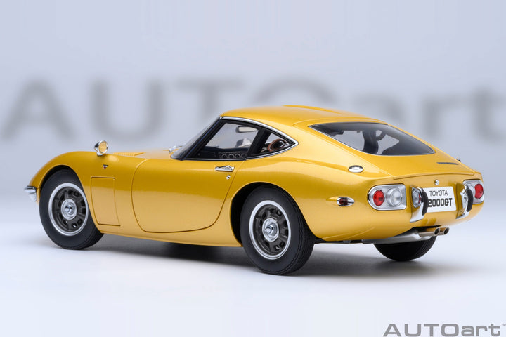 [Preorder] AUTOart 1:18 Toyota 2000GT 1967 Gold 79549