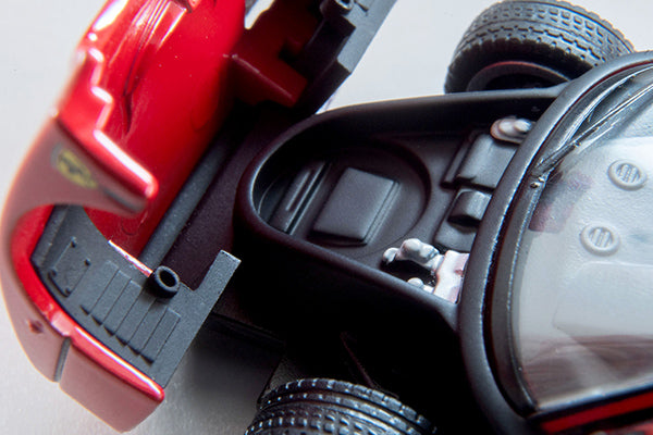 [Preorder] Tomica TLVN 1:64 Ferrari F40 (1989) (red) LV-N