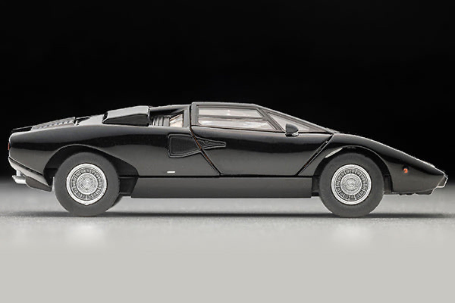 Tomytec TLVN 1:64 LV-N Lamborghini Countach LP400 (BLACK