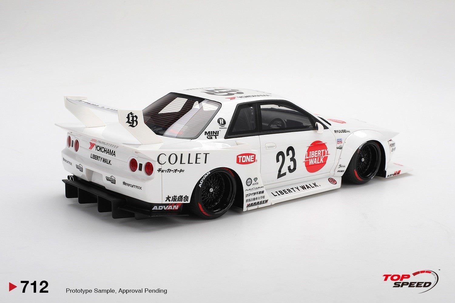 Preorder] Topspeed 1:18 LBWK Nissan Skyline GT-R (R32) Kaido Works