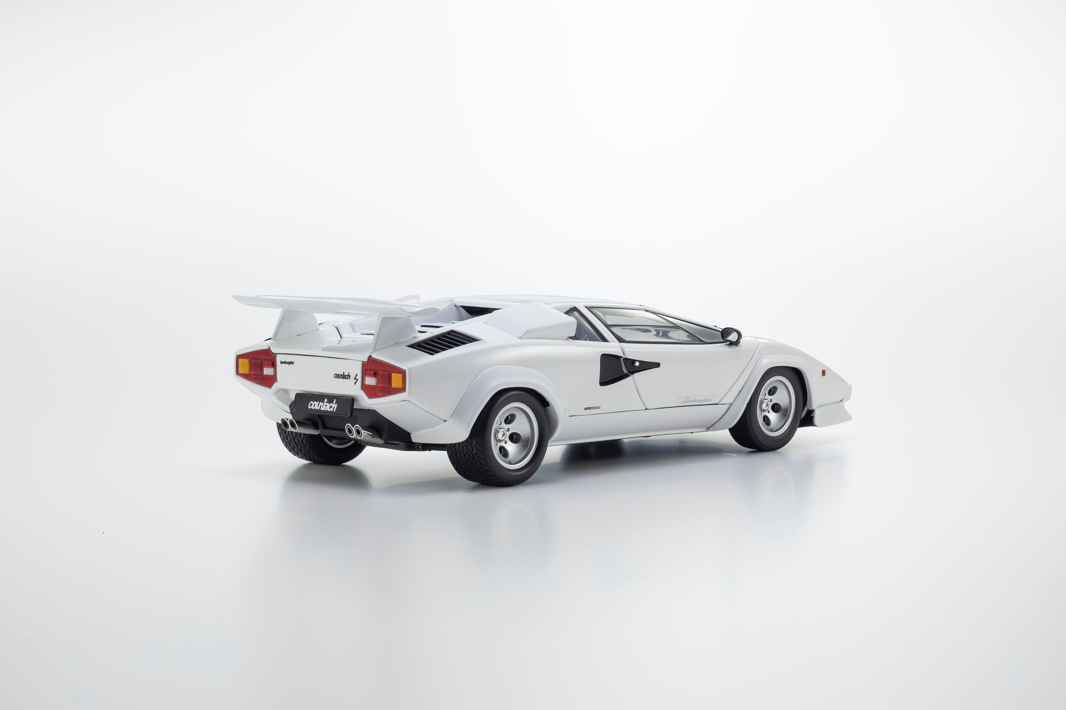 Preorder] Kyosho 1:18 Lamborghini Countach LP 400 S -White