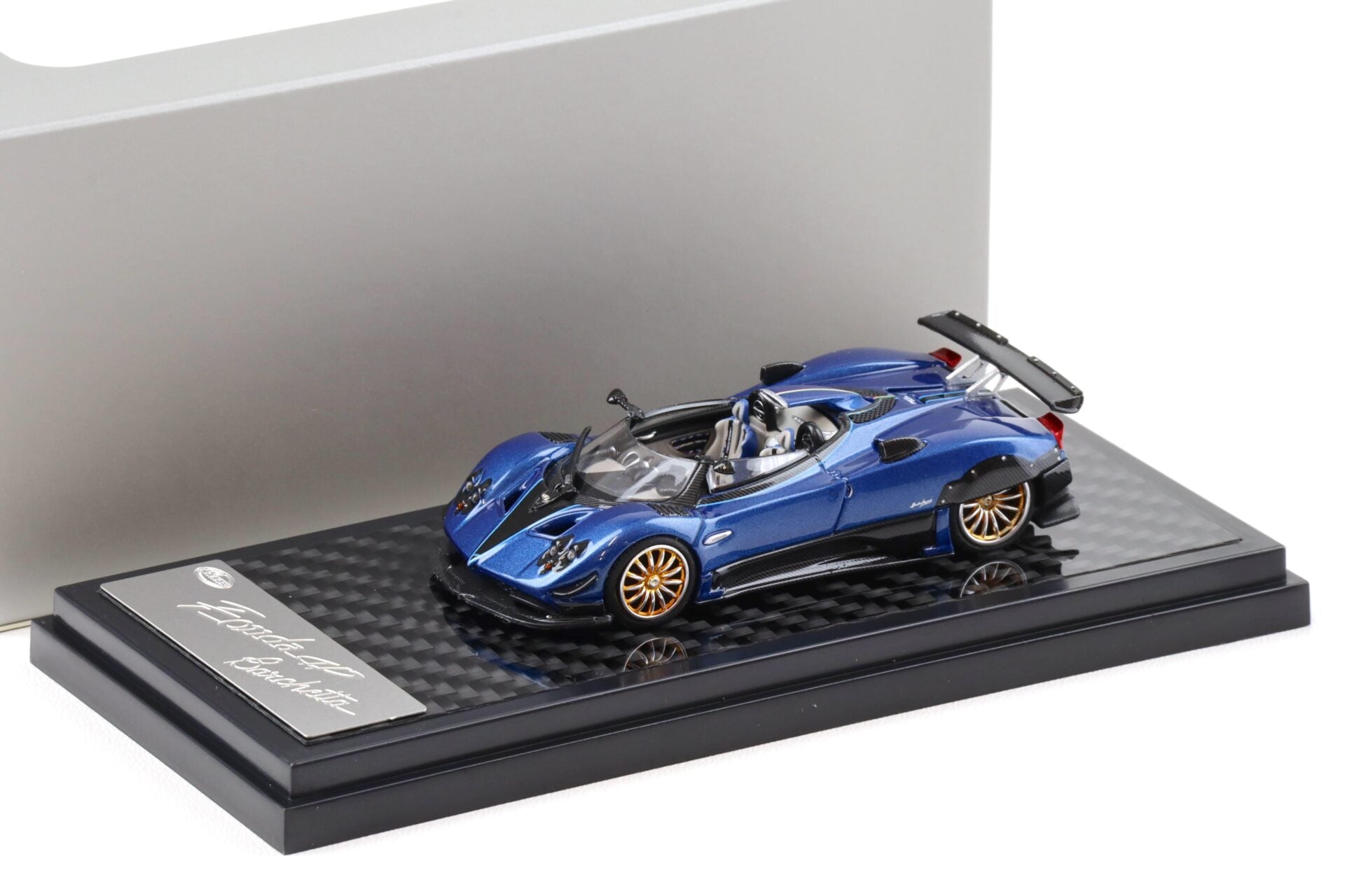 LCD 1:64 Pagani ZONDA 760 Barchetta (2 Colours) LCD64018-BU