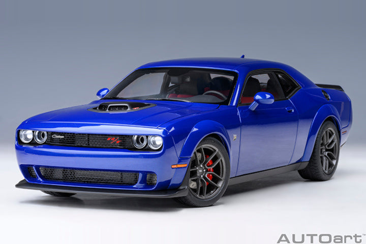 AUTOart 1:18 Dodge Challenger RT Scat Pack 2022 - Indigo Blue 71772