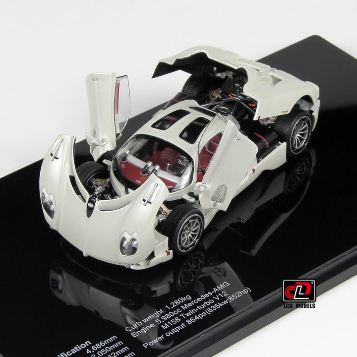 LCD 1:43 Pagani Utopia-White LCD43012-WH