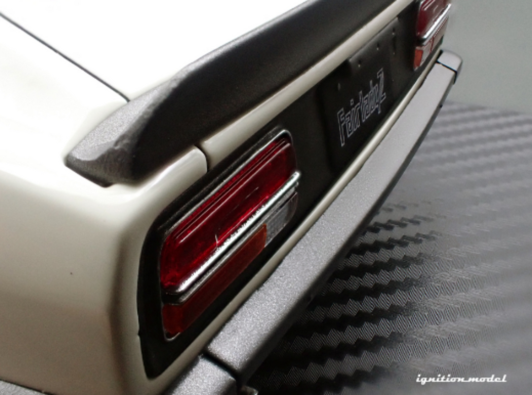 [Preorder] Ignition Model 1:18 Nissan Fairlady 240ZG (HS30) White IG3722