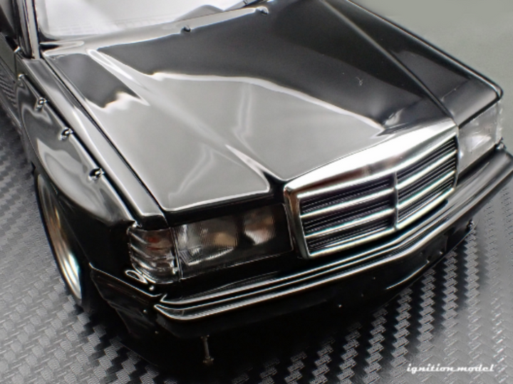[Preorder] Ignition Model 1:18 PANDEM 190 Black IG3769