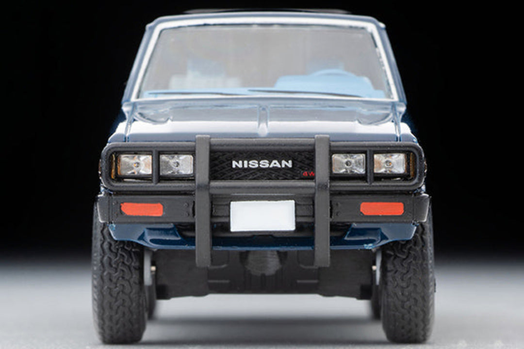Tomytec TLVN 1:64 Nissan Truck 4X4 King Cab North American version (blue)