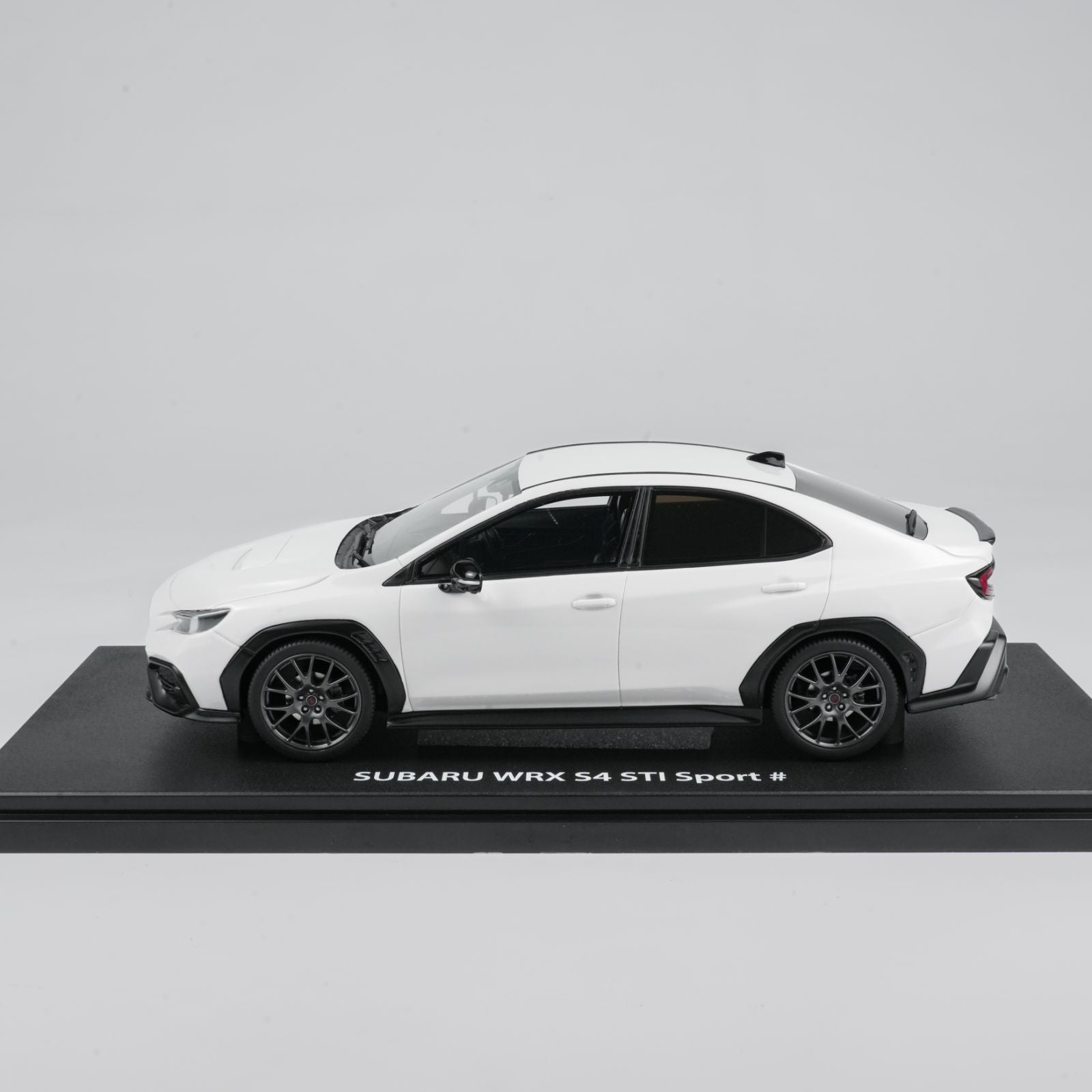 Kyosho 1:18 SUBARU WRX S4 STI SPORT # (White) KSR18063W – Horizon