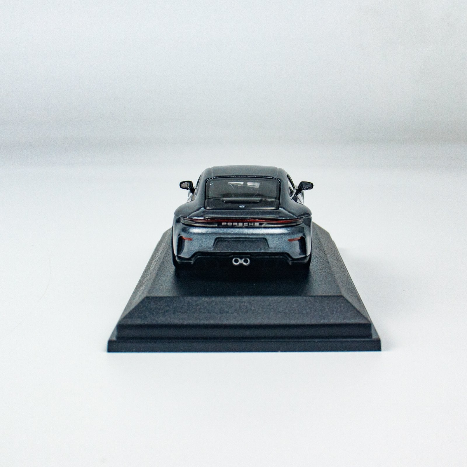 Minichamps 1:64 PORSCHE 911 (992.2) GT3 TOURING - 2025 - GREY