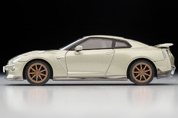 TLVN Tomica Limited Vintage Neo 1:64 NISSAN GT-R Premium