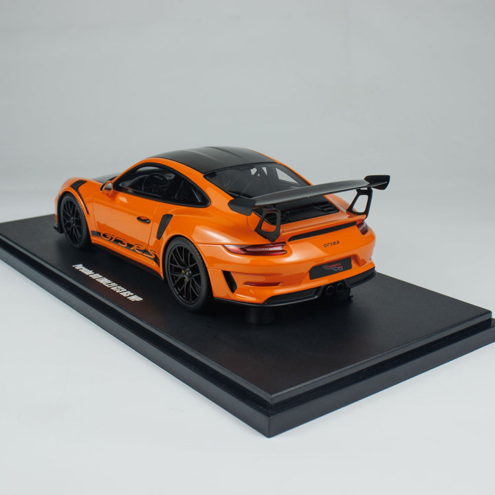 GT Spirit 1:18 PORSCHE 911 (991.2) GT3 RS CLDC044