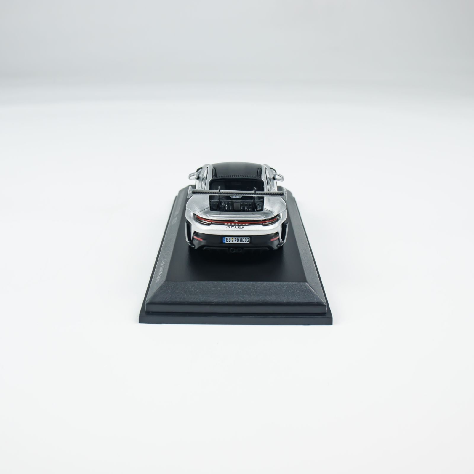 MINICHAMPS 1:64 PORSCHE 911 (992) GT3 RS Silver - 2022 CLDC