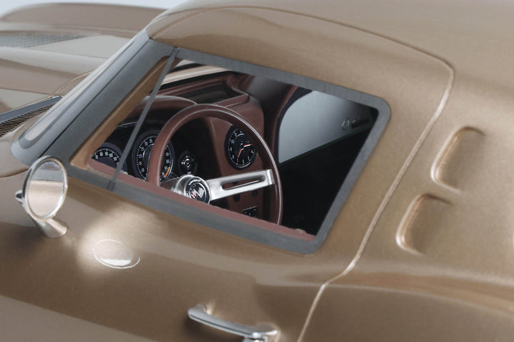 [Preorder] GT Spirit 1:12 CHEVROLET CORVETTE C2 SADDLE TAN 1963 GT1004