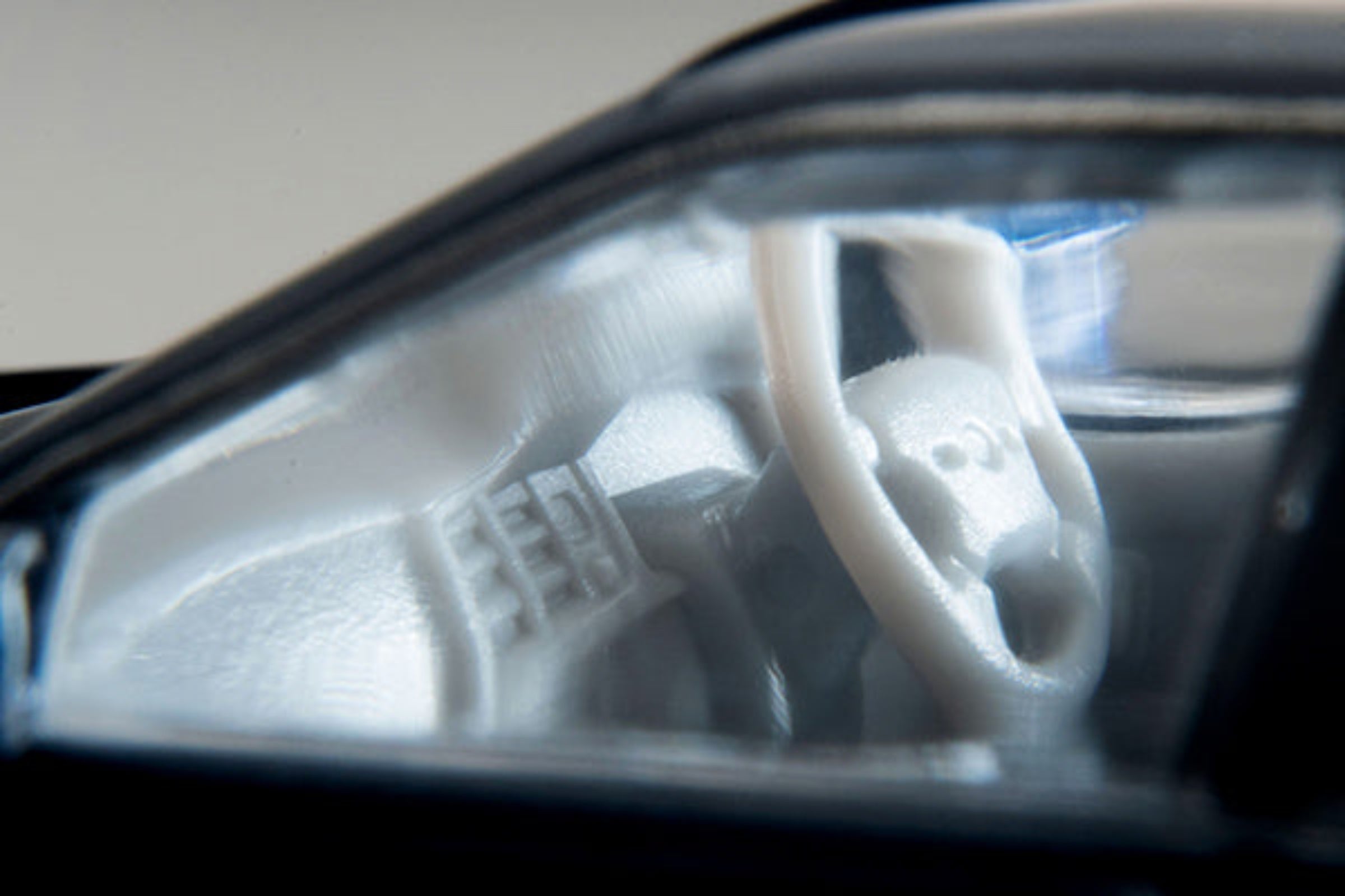 Tomytec TLVN 1:64 Toyota Mark II 2.5 Grande 1998 model (navy