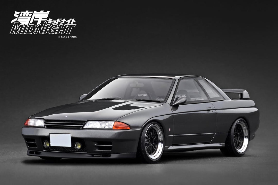 [Preorder] Ignition Model 1:18 NISSAN SKYLINE GT-R (R32) Gun Metallic MIDNIGHT Reina's R With Ms.Reina Akikawa IG3595