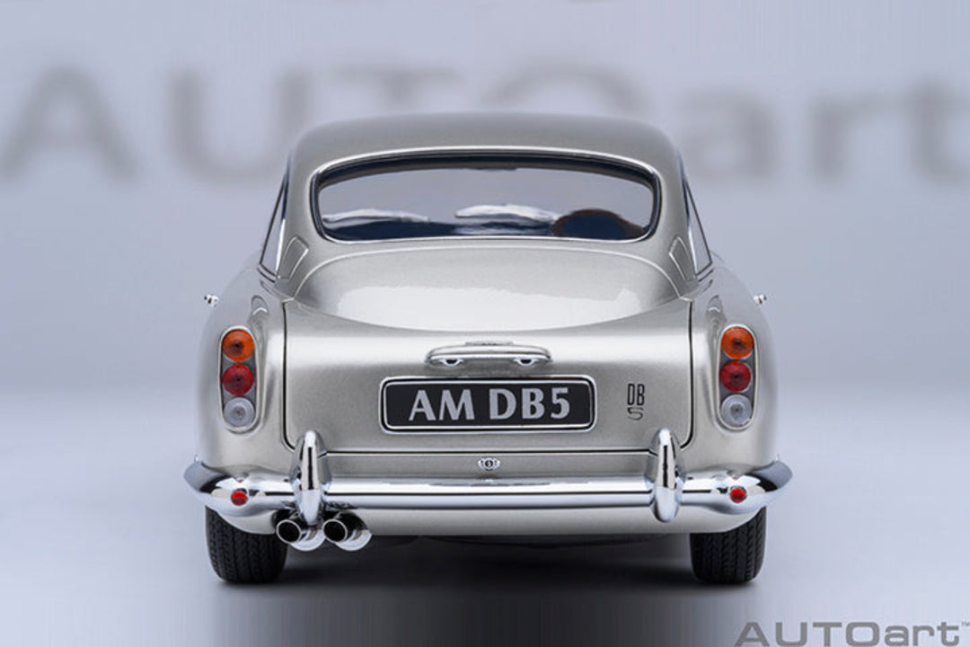 AUTOart 1:18 Aston Martin DB5 - Birch Silver 70287