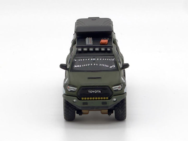 Unique Model 1:64 Toyota Tacoma Green Shark Livery Luggage Version