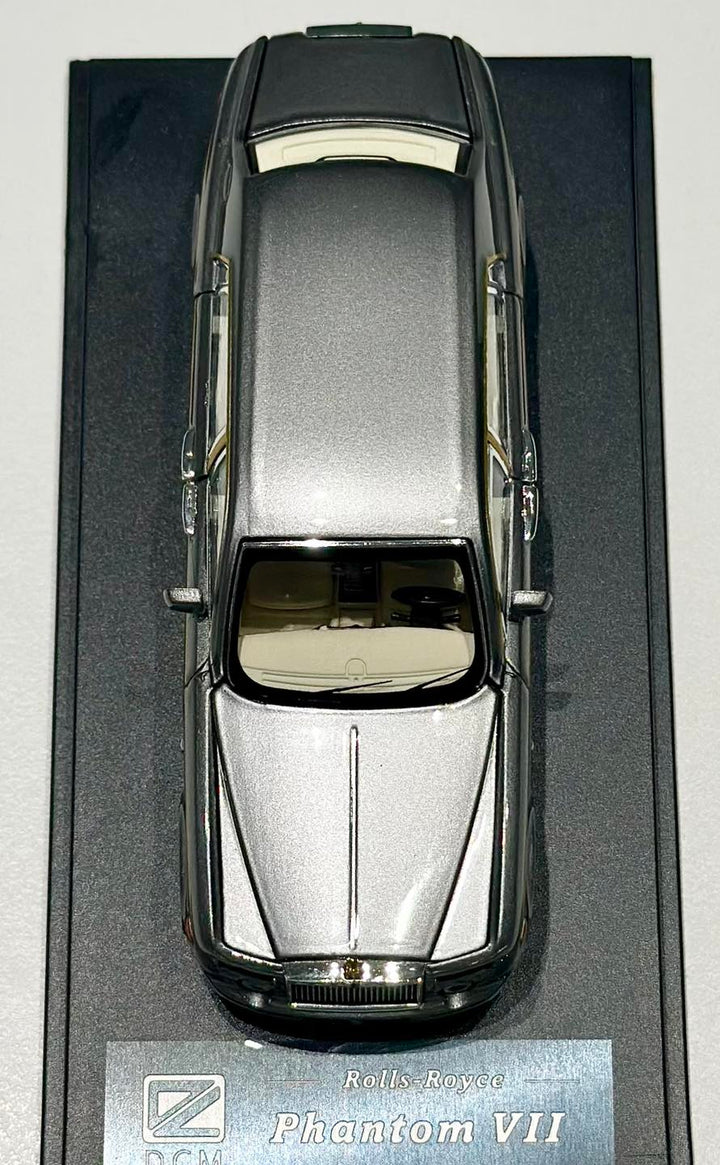DCM 1:64 Rolls-Royce Phantom 7th Generation (3 Colours)