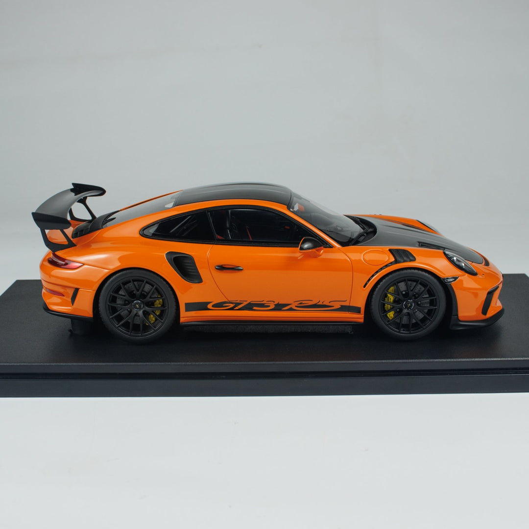 GT Spirit 1:18 PORSCHE 911 (991.2) GT3 RS CLDC044