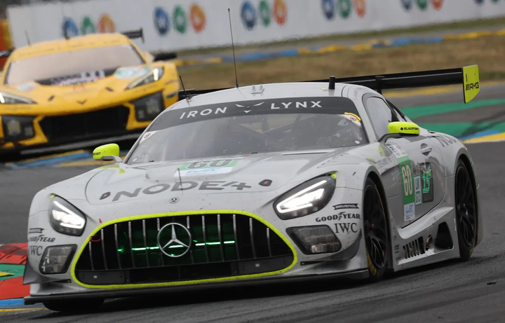 [Preorder] Spark 1:64 Mercedes-AMG LMGT3 No.60 IRON LYNX Le Mans 24H 2025 A. Gilbert - L. Hanafin - F. Rueda 64S073