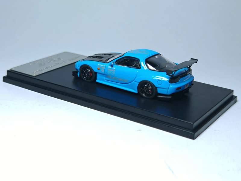 Model Collect 1:64 Mazda RX-7 (FD3S) Blue RE Amemiya Livery MC640012G