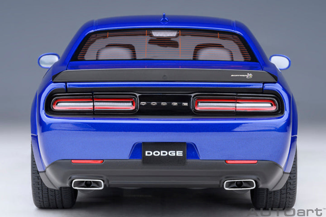 AUTOart 1:18 Dodge Challenger RT Scat Pack 2022 - Indigo Blue 71772