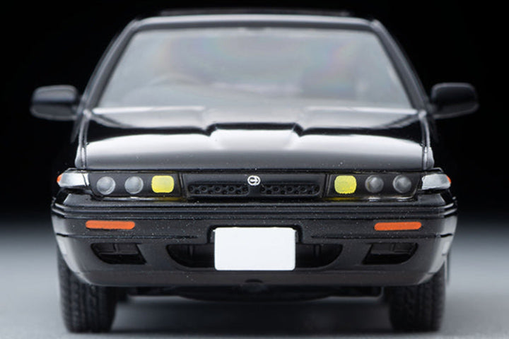 Tomytec TLVN 1:64 Nissan Cefiro Sport Cruising (black) 1988