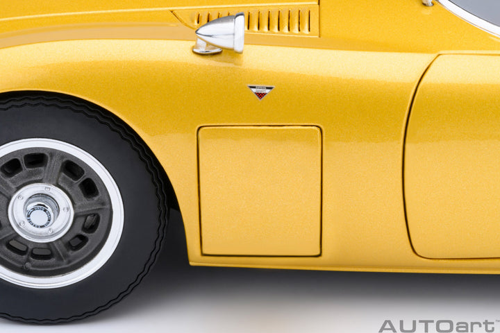 [Preorder] AUTOart 1:18 Toyota 2000GT 1967 Gold 79549