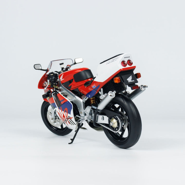 LCD 1:12 Honda NSR250R SP Motorcycle LCDM03-RE