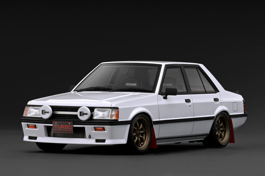[Preorder] Ignition Model 1:18 Mitsubishi Lancer EX GSR Turbo (A175A) White IG3965