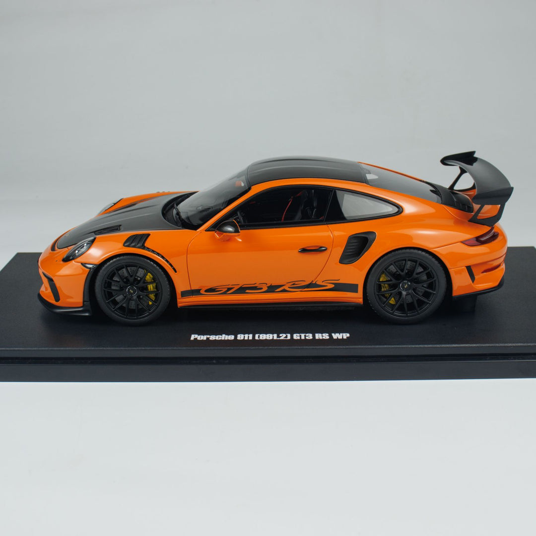 GT Spirit 1:18 PORSCHE 911 (991.2) GT3 RS CLDC044