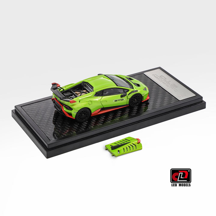 LCD 1:64 Lamborghini Huracan STO Green LCD64043-GR