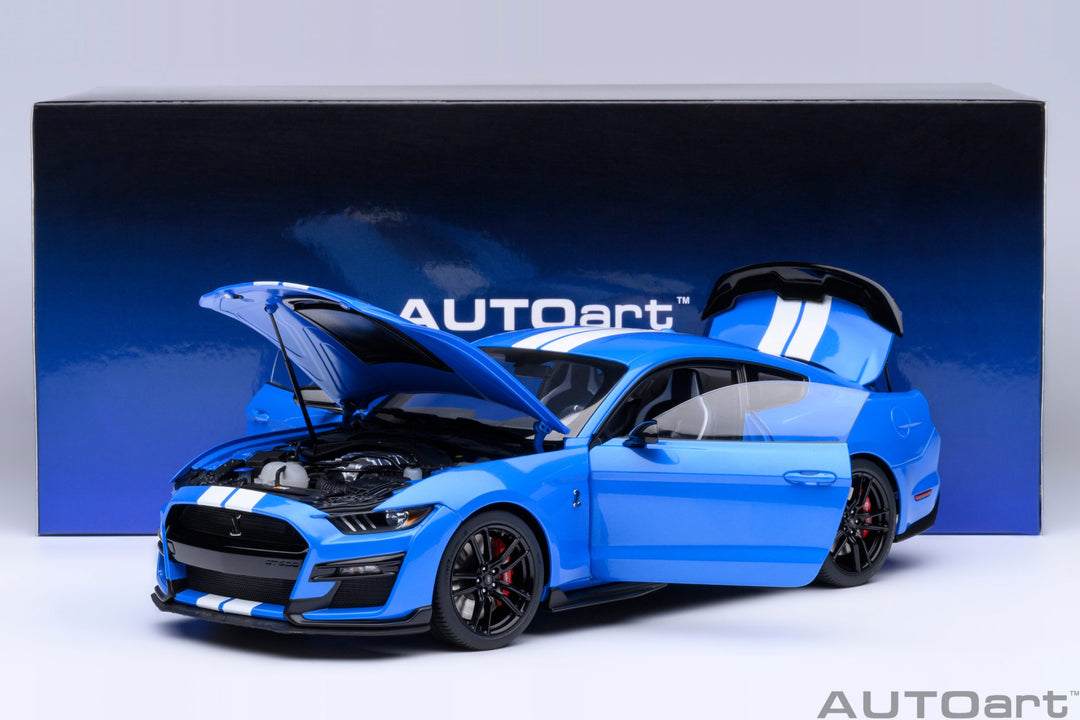 [Preorder] AUTOart 1:18 Ford Mustang Shelby GT500 (Grabber Blue) 73094