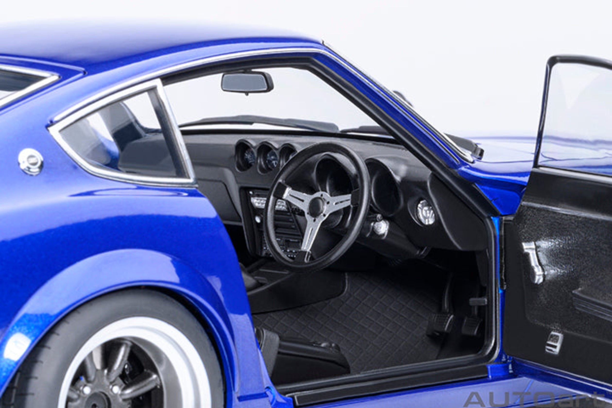 AUTOart 1:18 Nissan Fairlady Z WANGAN Midnight 
