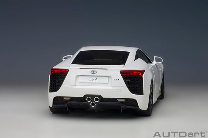 AUTOart 1:18 Lexus LFA - Whitest White 78850