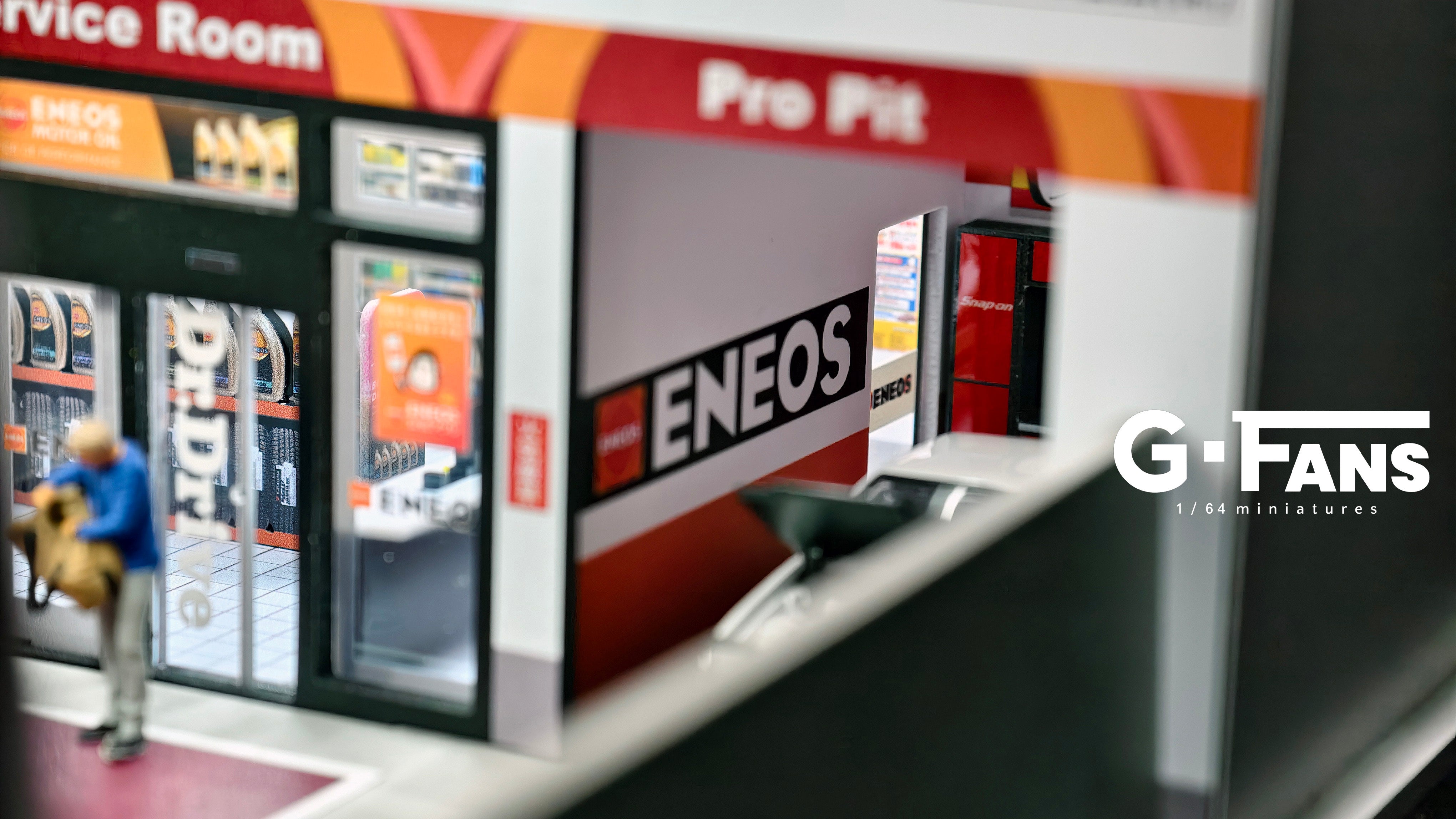 Back Order] G-Fans 1:64 ENEOS Gas Station Building Scene 710038
