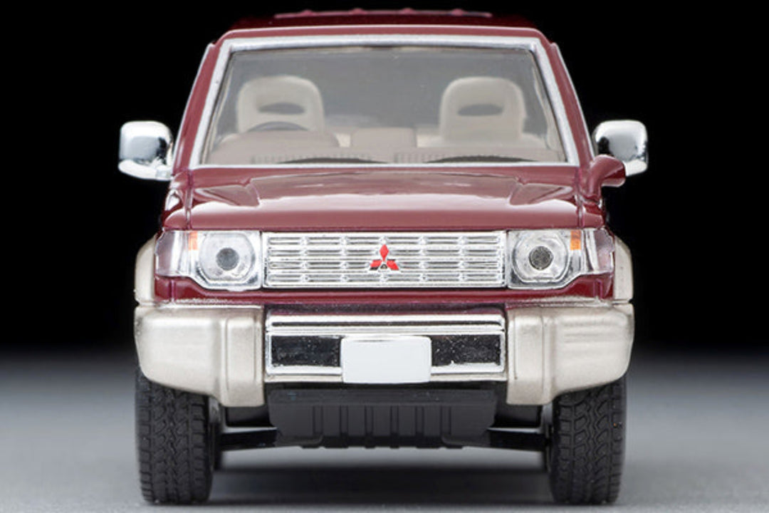 Tomytec TLVN 1:64 Mitsubishi Pajero Mid Roof Wide VR (Red/Beige) 1996