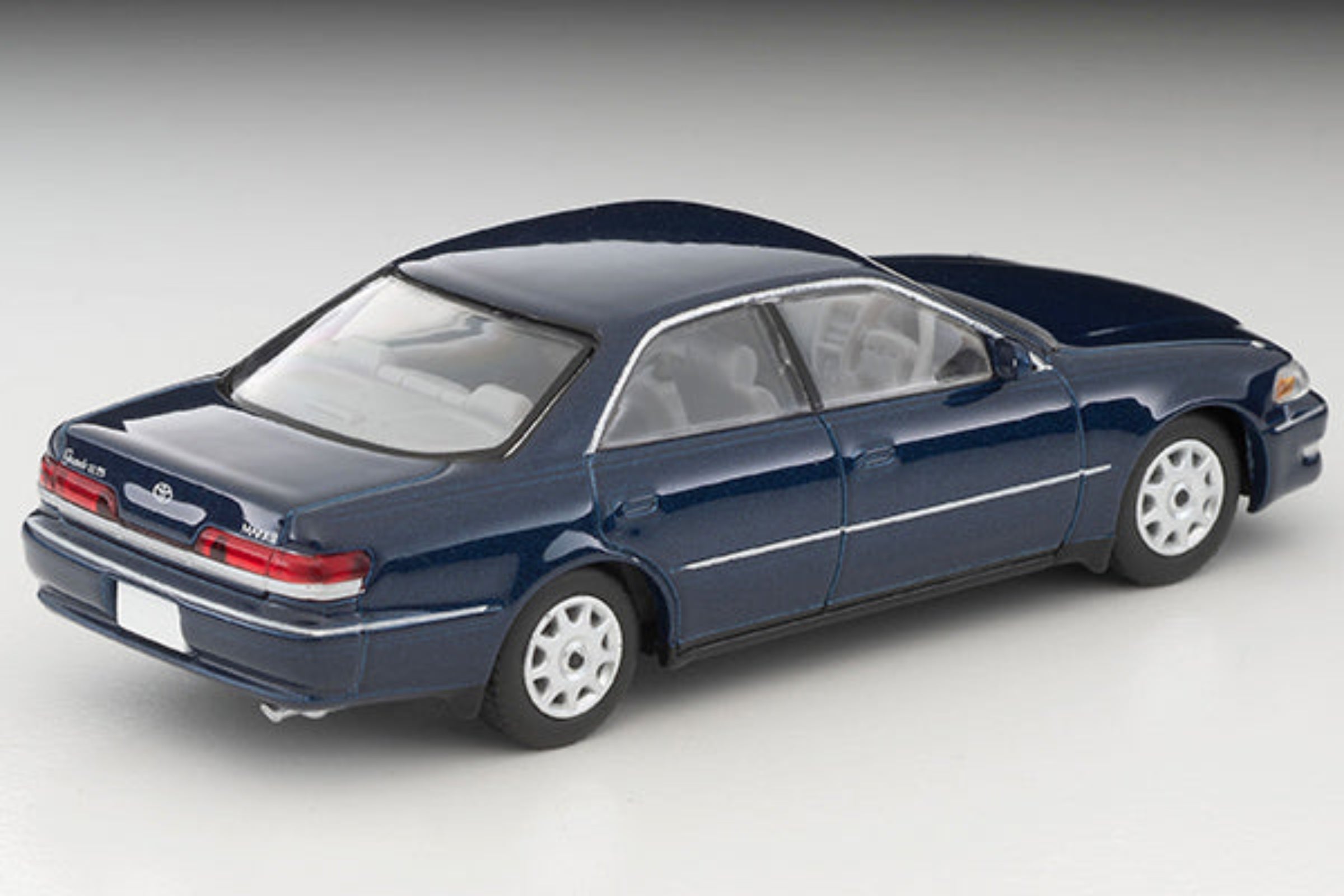 Tomytec TLVN 1:64 Toyota Mark II 2.5 Grande 1998 model (navy