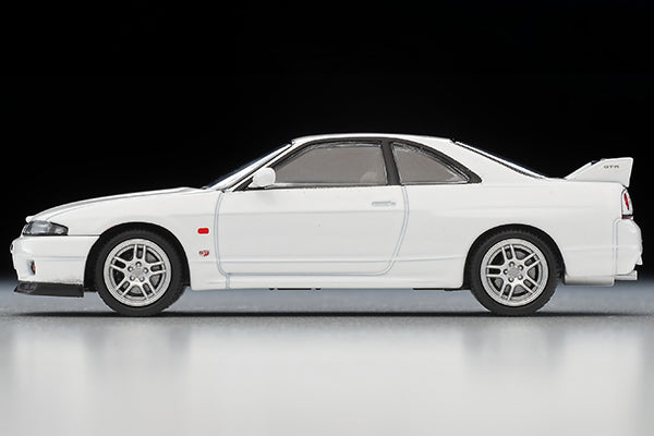 [Preorder] TLVN Tomica Limited Vintage Neo 1:64 Nissan Skyline GT-R V-spec N1 1995 model - White