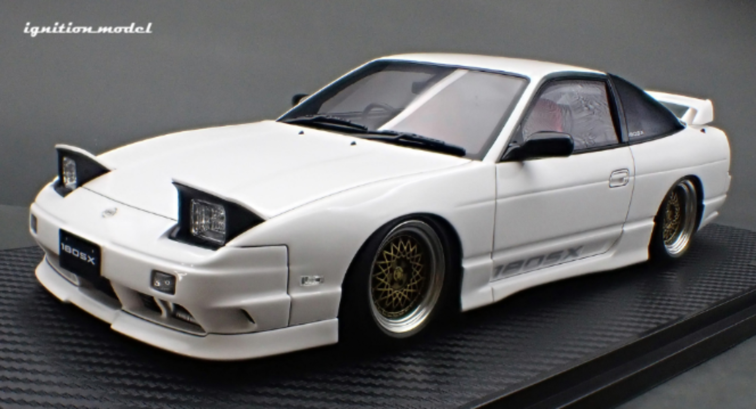 180SX RPS13 ホワイトモデルカー IG3765 1⁄18 Nissan 180SX TYPE X 