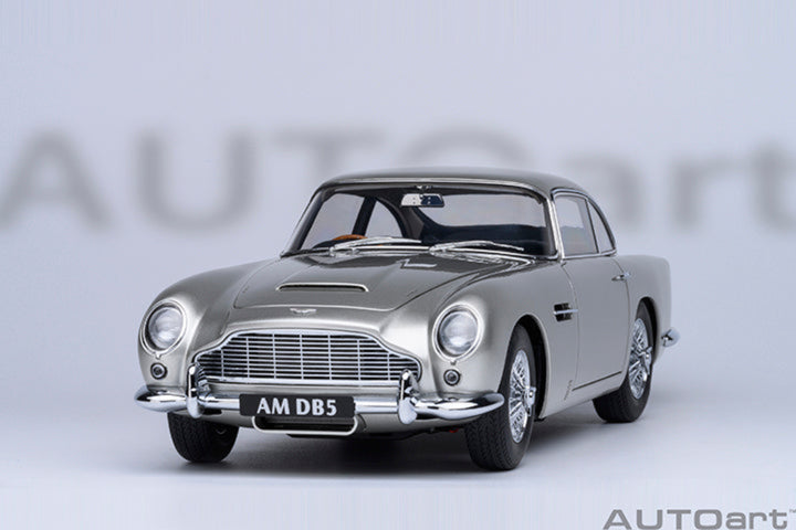 AUTOart 1:18 Aston Martin DB5 - Birch Silver 70287