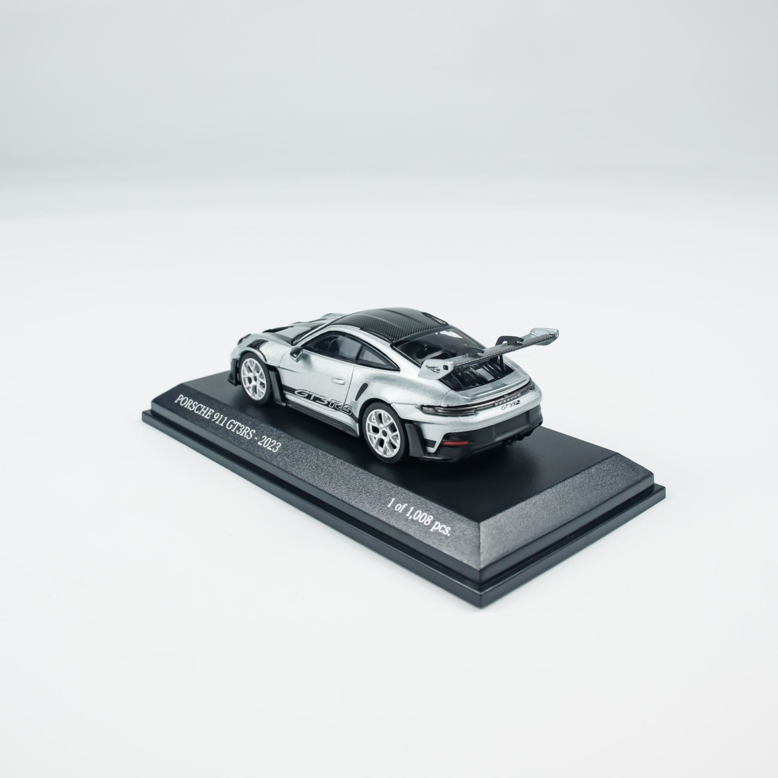 MINICHAMPS 1:64 PORSCHE 911 (992) GT3 RS - 2024 CLDC 643062124