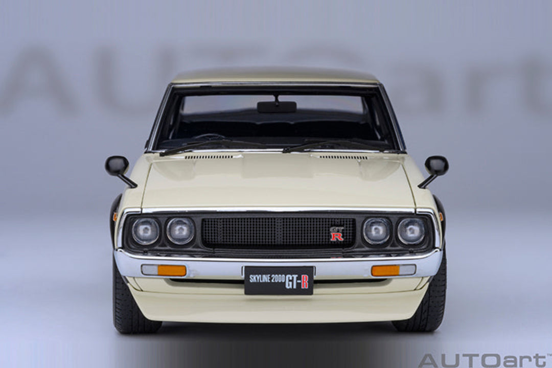 AUTOart 1:18 Nissan Skyline 2000 GT-R (KPGC110) - White 77467