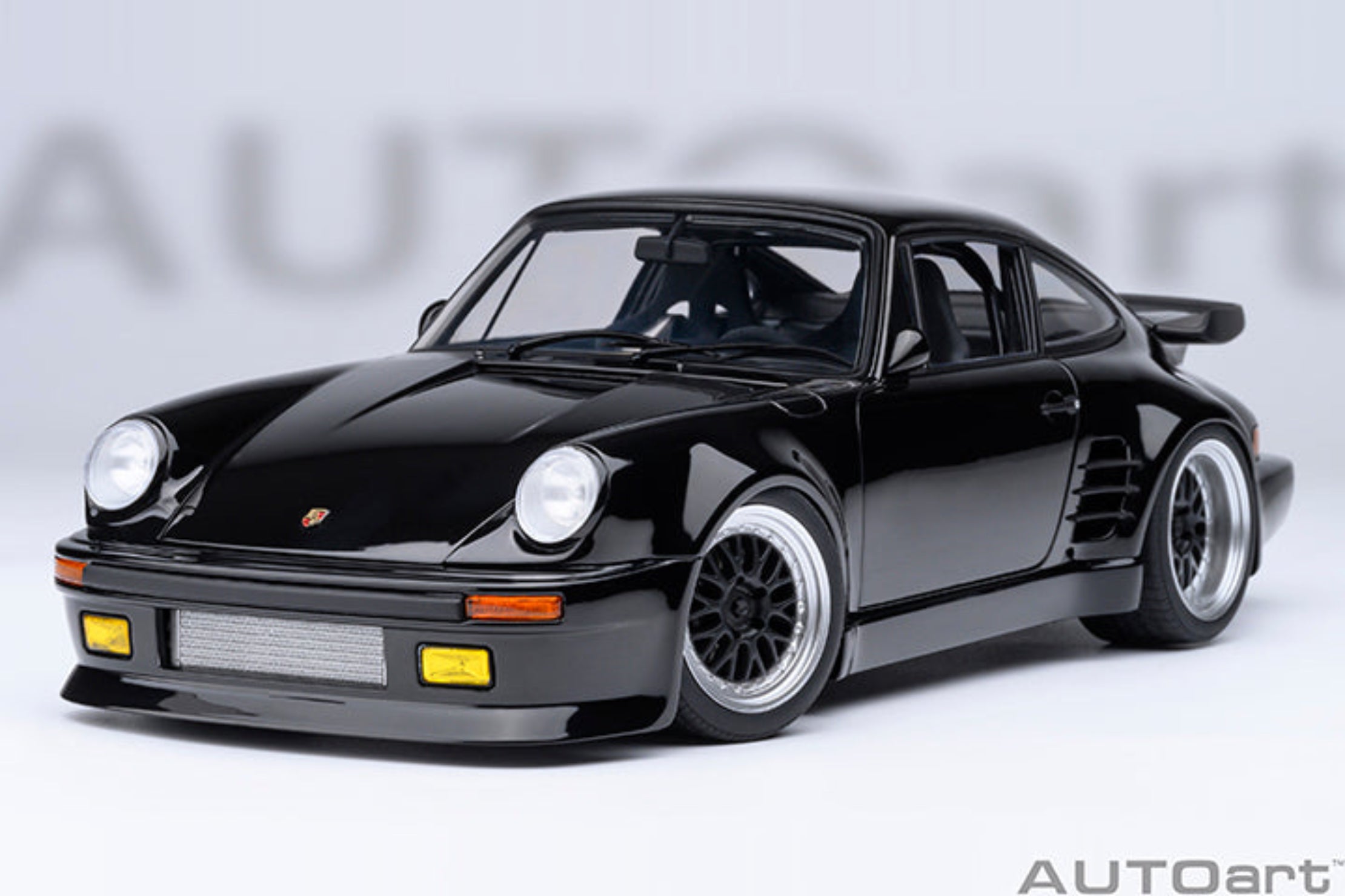 AUTOart 1:18 Porsche 911 Turbo WANGAN Midnight 