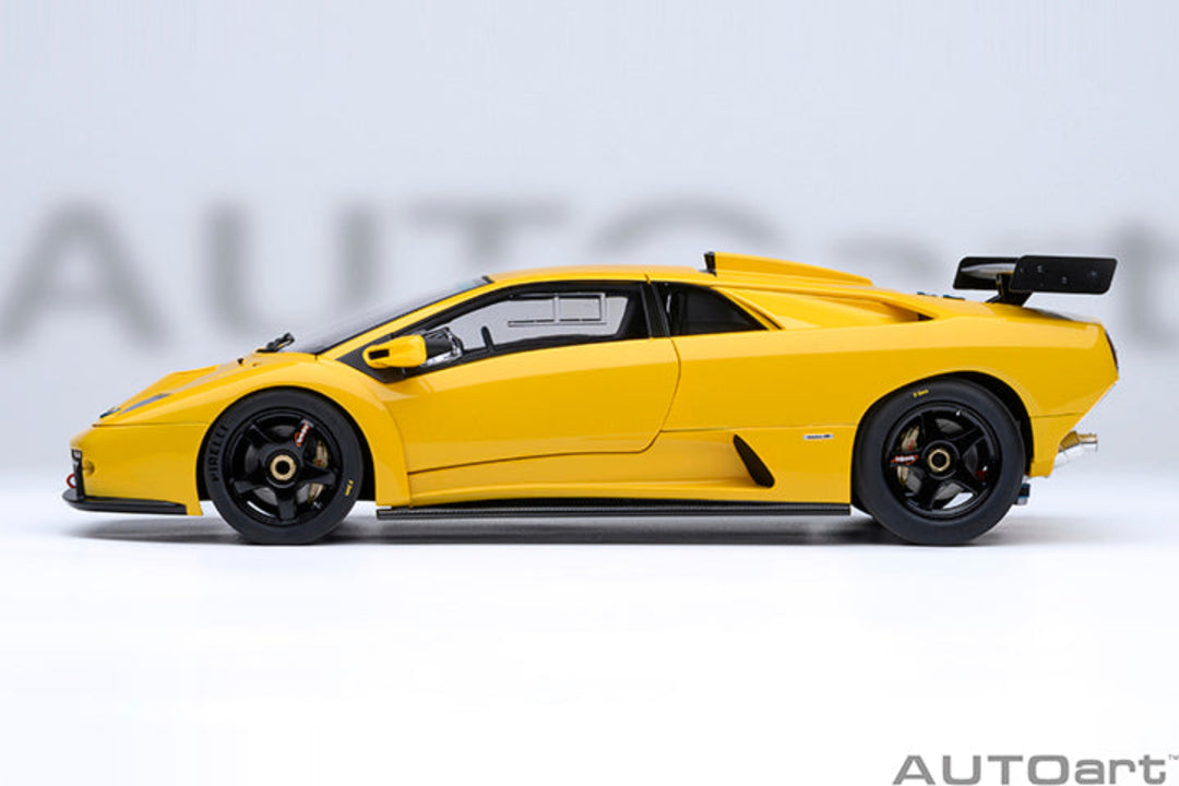 [Preorder] AUTOart 1:18 Lamborghini Diablo GT-R   - Superfly Yellow 79138