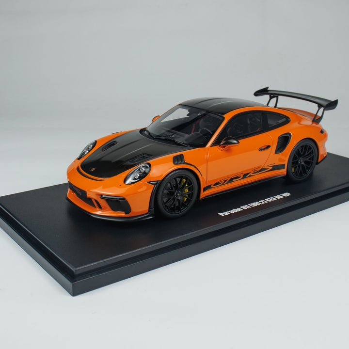 GT Spirit 1:18 PORSCHE 911 (991.2) GT3 RS CLDC044