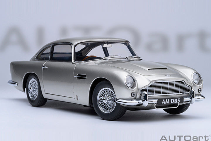 AUTOart 1:18 Aston Martin DB5 - Birch Silver 70287