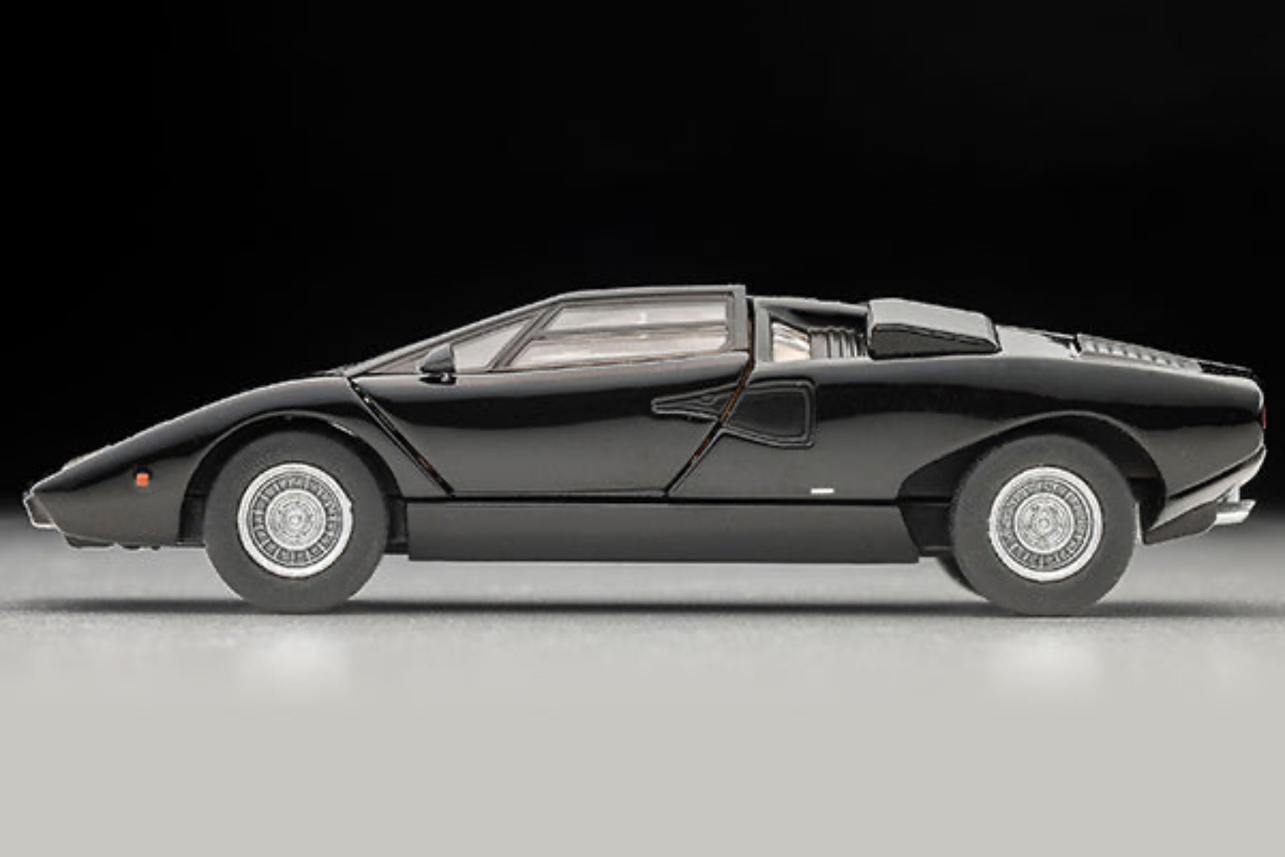 Tomytec TLVN 1:64 LV-N Lamborghini Countach LP400 (BLACK