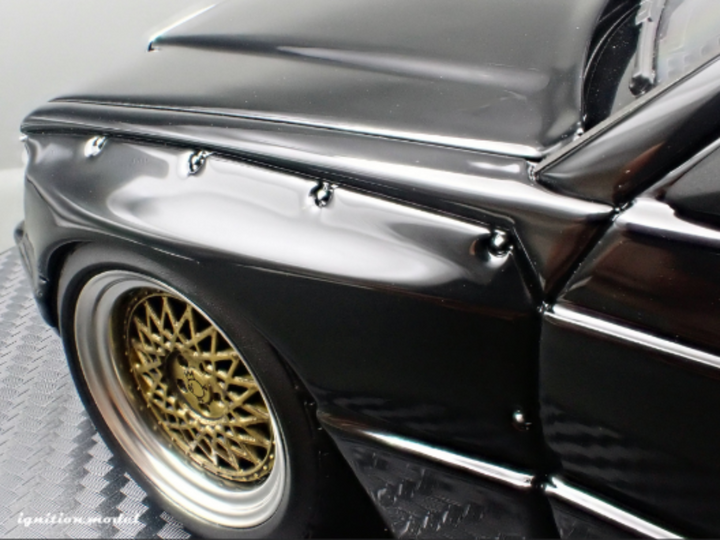 [Preorder] Ignition Model 1:18 PANDEM 190 Black IG3769